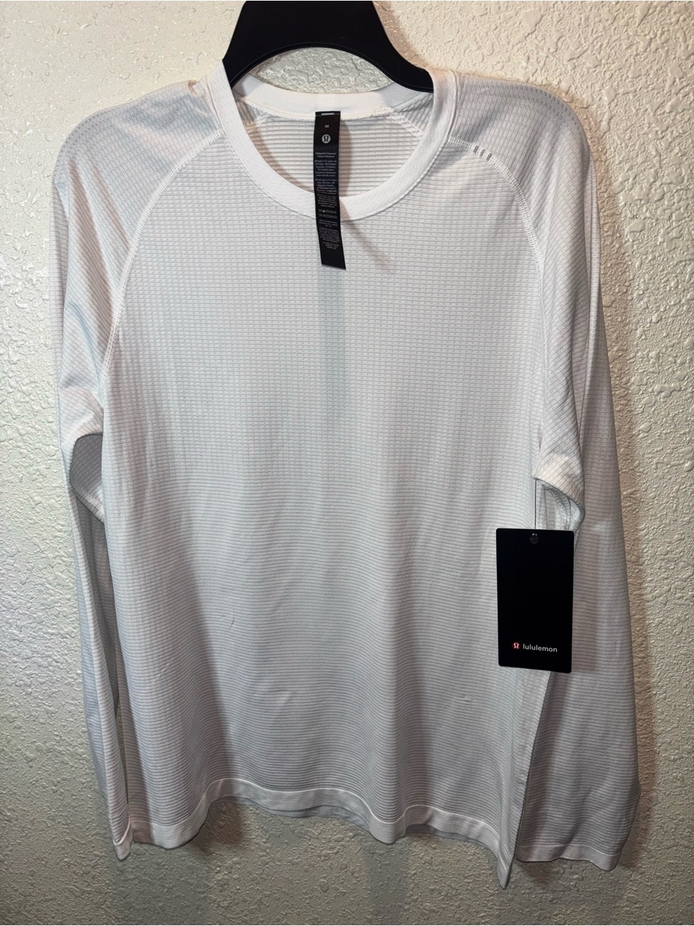 Lululemon Metal Vent Tech Long Sleeve Shirt Men’s Medium NWT White